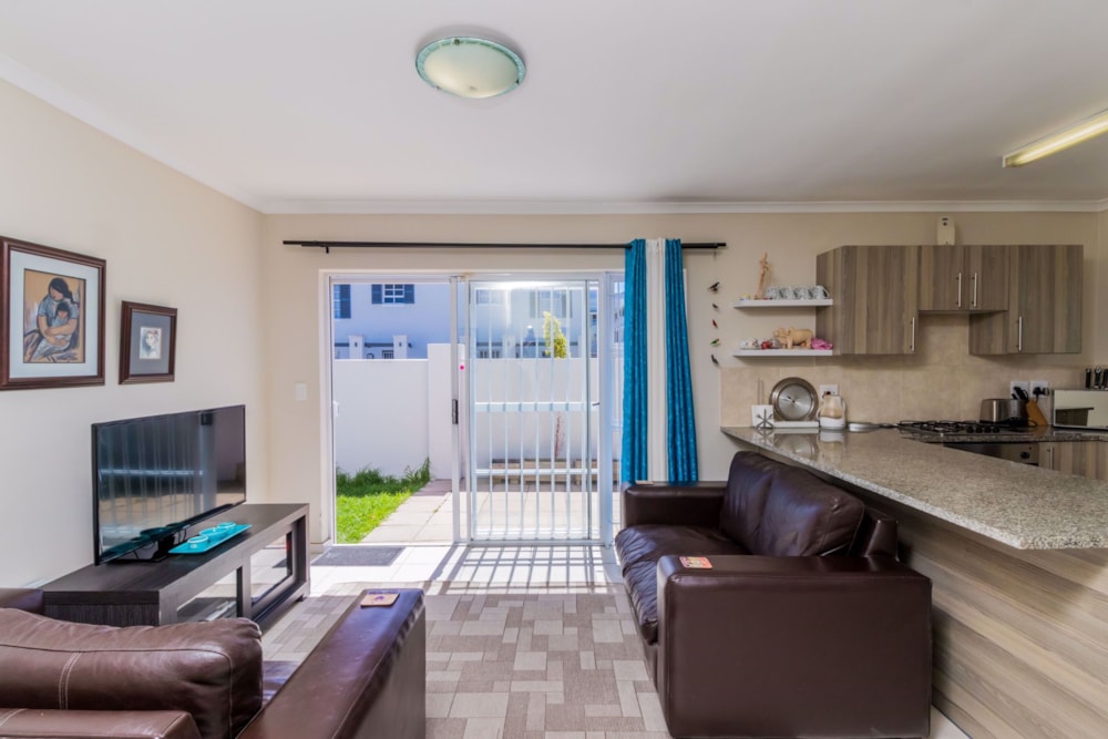Townhouse to rent in Nuutgevonden - STL1748698