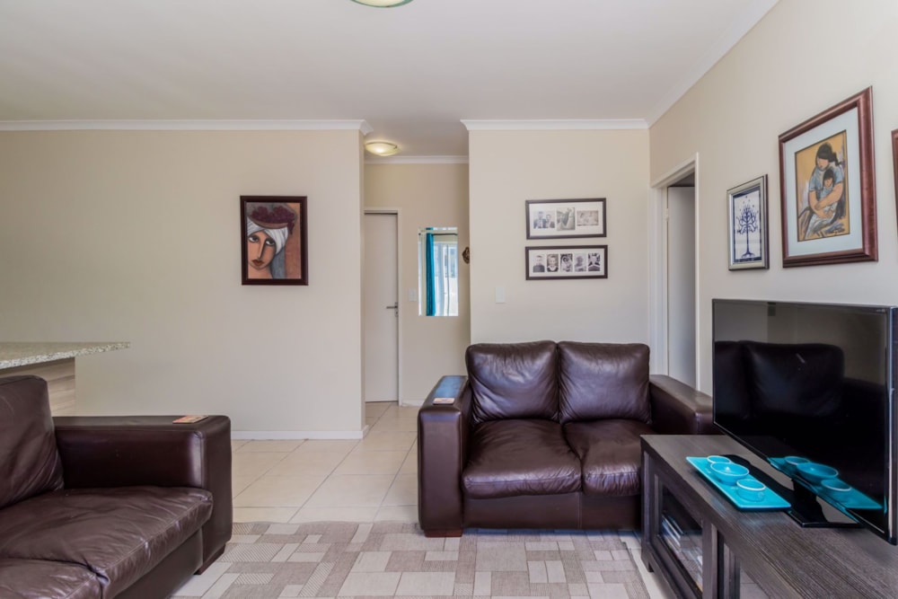 Townhouse to rent in Nuutgevonden - STL1748698