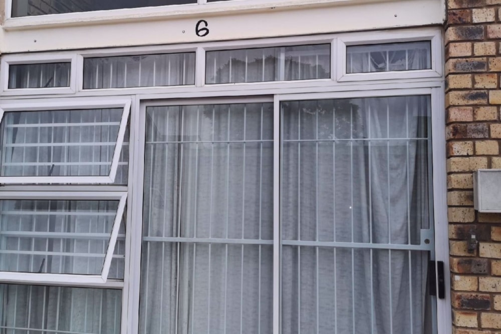 Loft to rent in Grahamstown Central (Makhanda Central)  - 1GC1710566 Loft to rent in Grahamstown Central (Makhanda Central)  - 1GC1710566