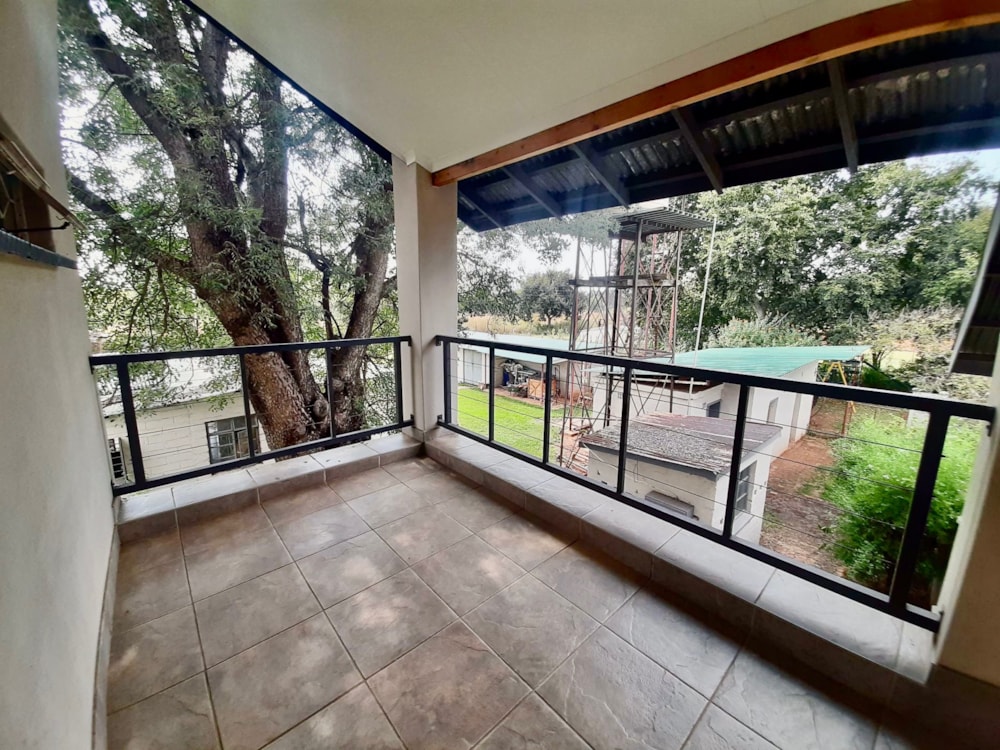 Mixed use farm for sale in Kroondal - 1RU1526664