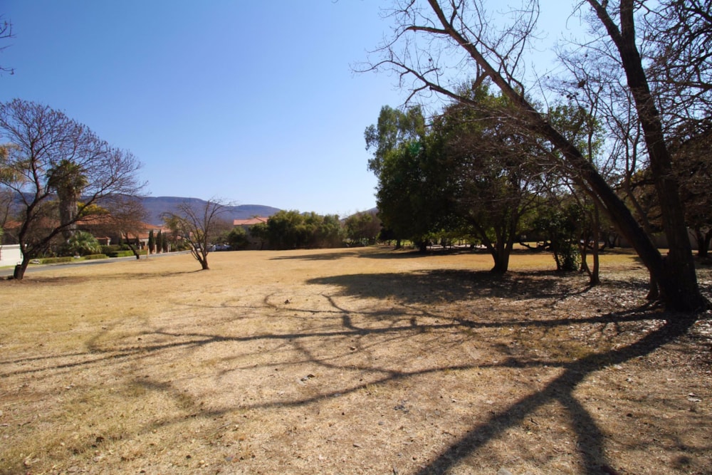 Vacant land for sale in Westlake, Hartbeespoort - 1HR1629418