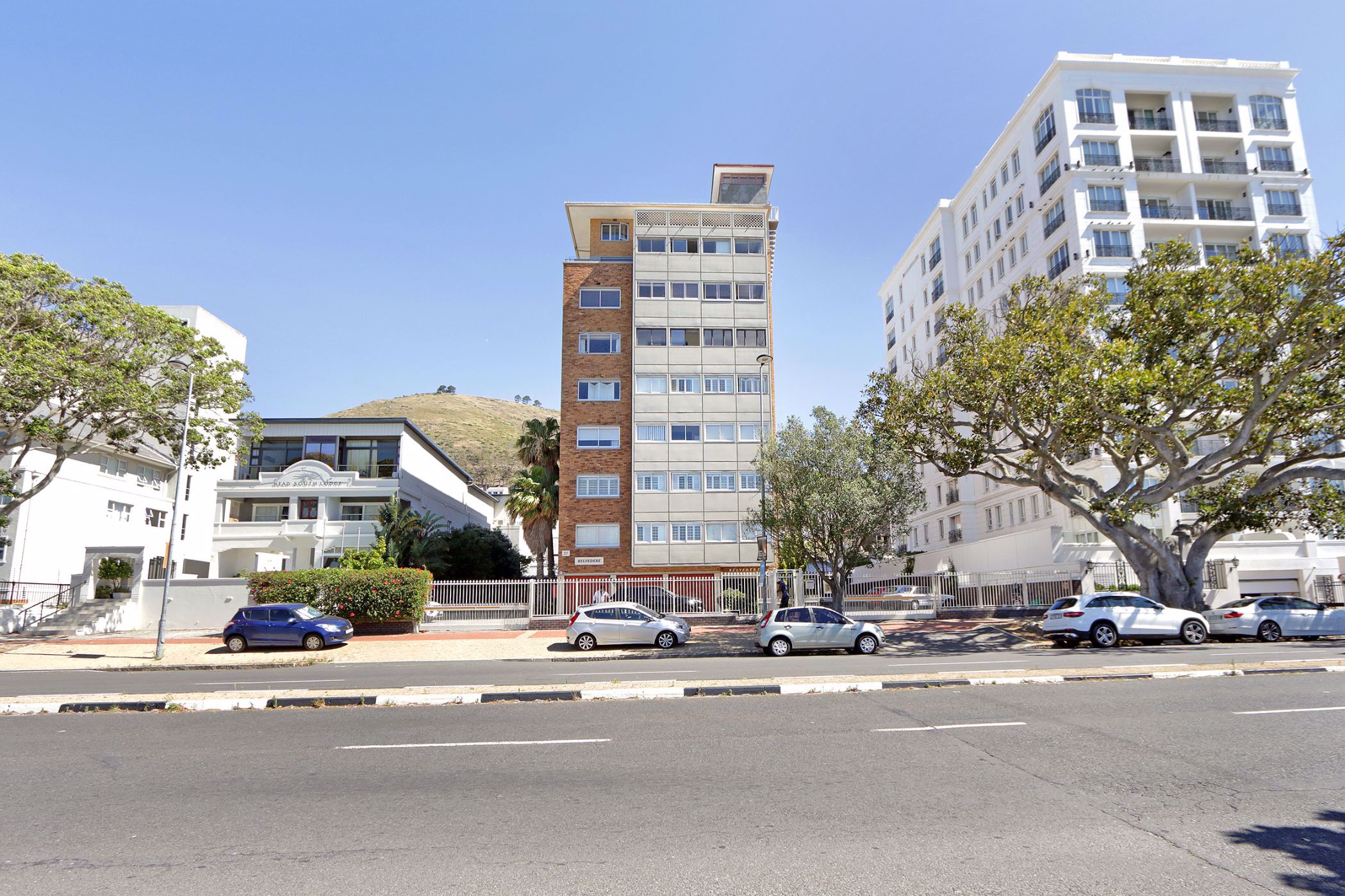 Apartment to rent in Green Point, Cape Town - ASL1754063
