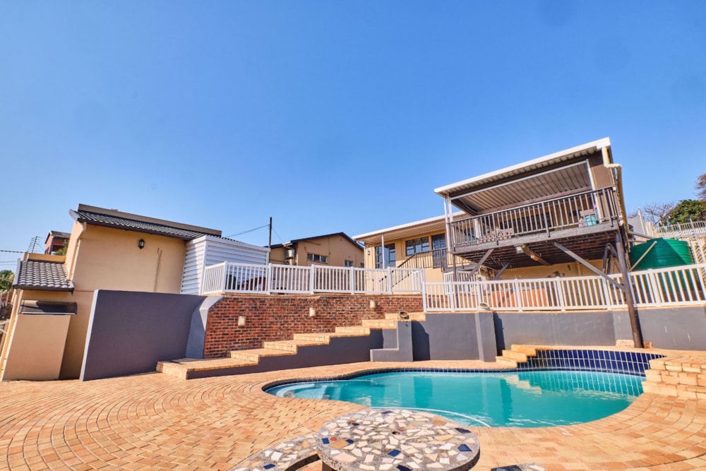 House for sale in Bluff - 1WB1630700