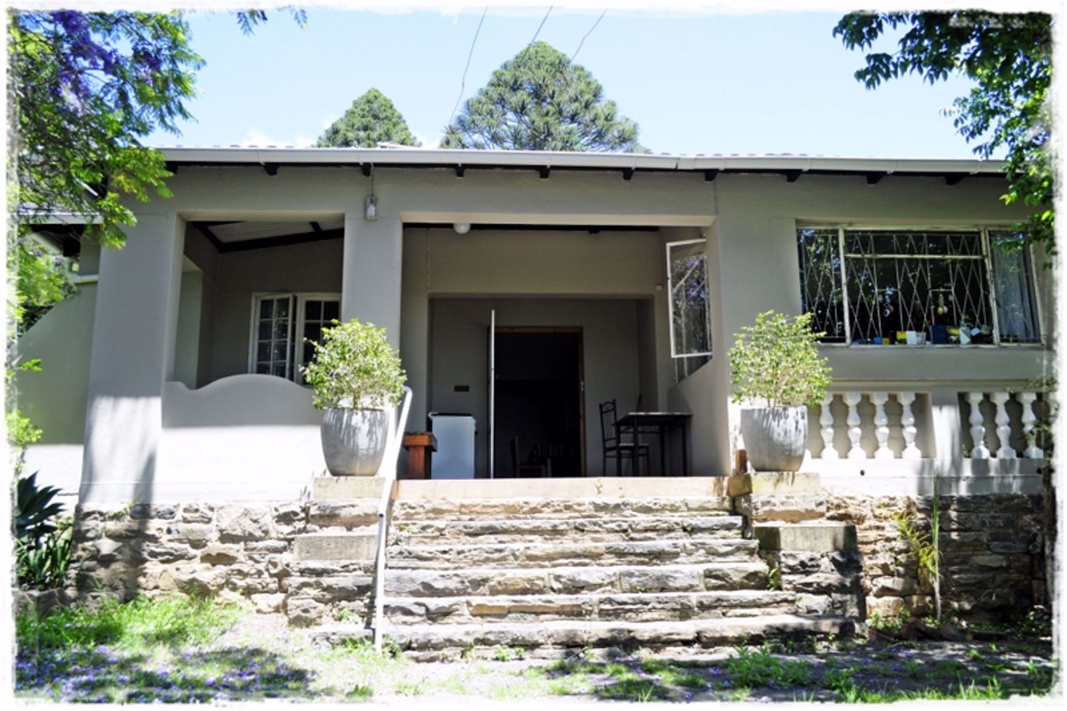 House let in Sunnyside, Grahamstown, Makhanda - 1GC1670567