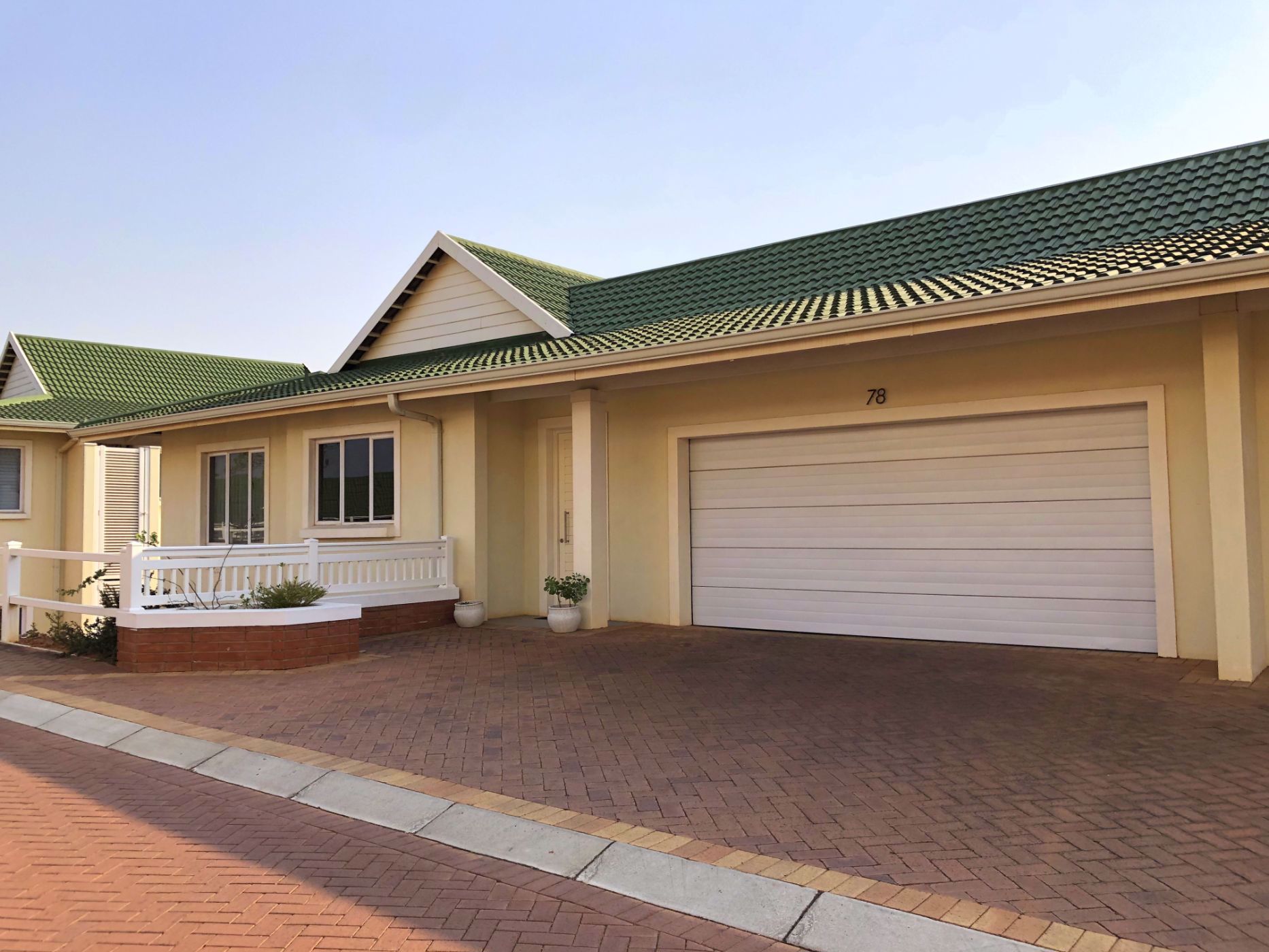 Apartment for sale in Mount Edgecombe Retirement Village - 1MT1541087