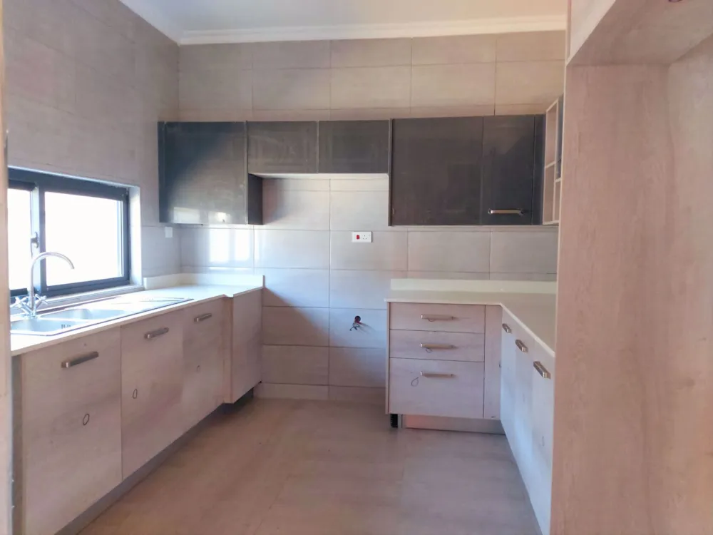 Townhouse to rent in Kabulonga, Zambia - 3ZA1623518 Townhouse to rent in Kabulonga, Zambia - 3ZA1623518