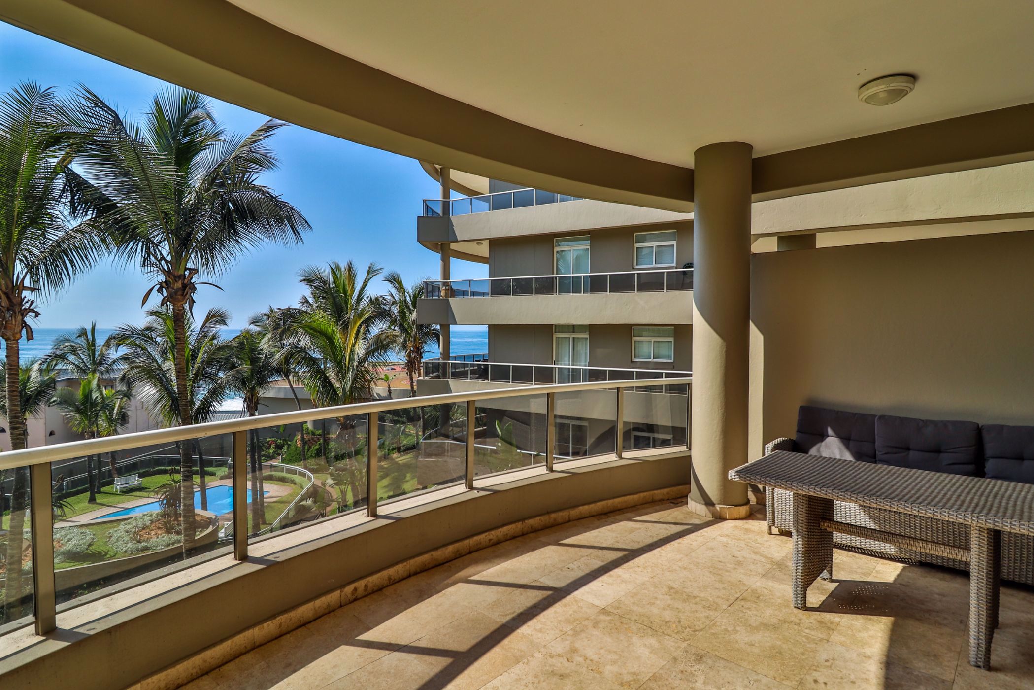 Apartment for sale in Ballito - 1BD1538344