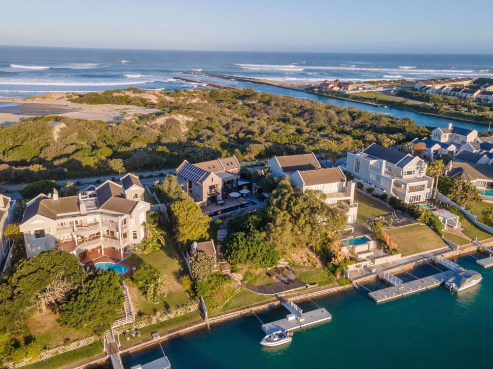 Double-storey house for sale in Royal Alfred Marina - 1PF1542030