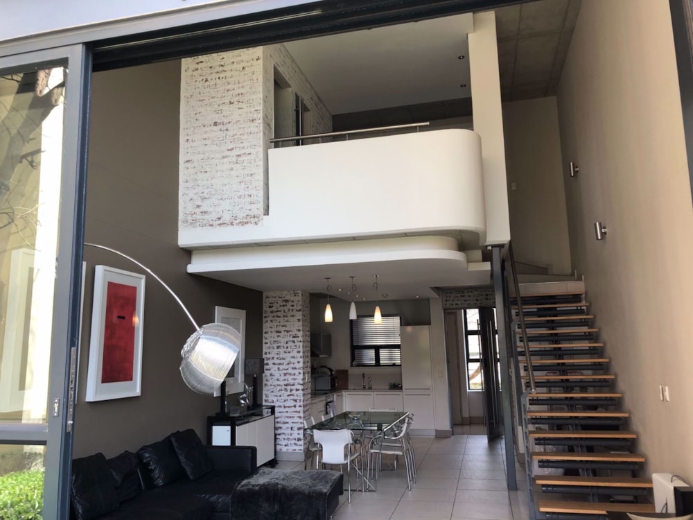 Apartment for sale in Melrose Arch - HP1641435