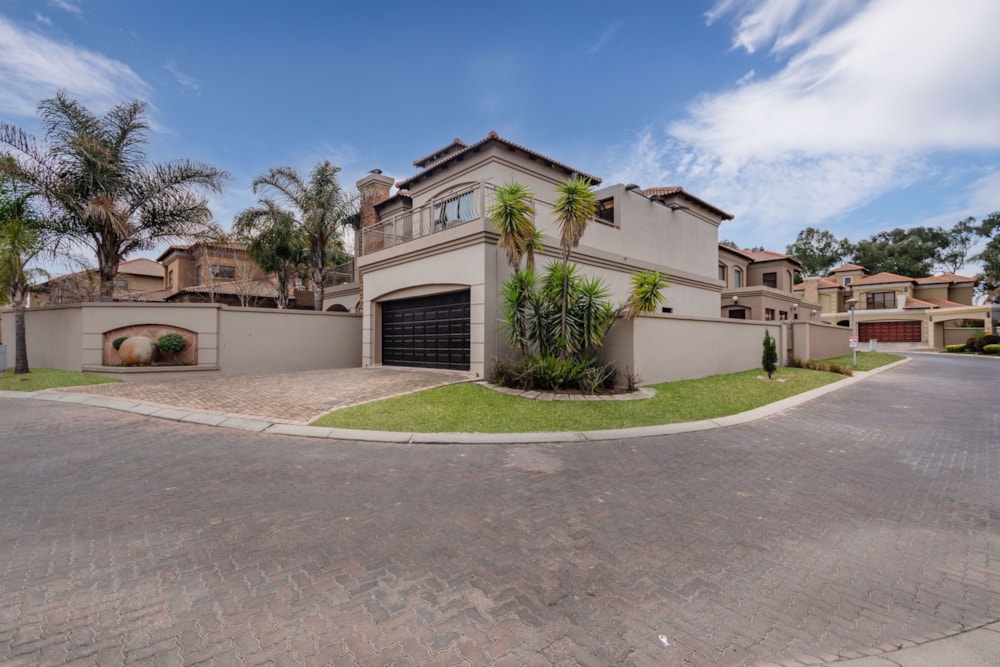 Double-storey cluster for sale in Morehill - EN1600479 Double-storey cluster for sale in Morehill - EN1600479