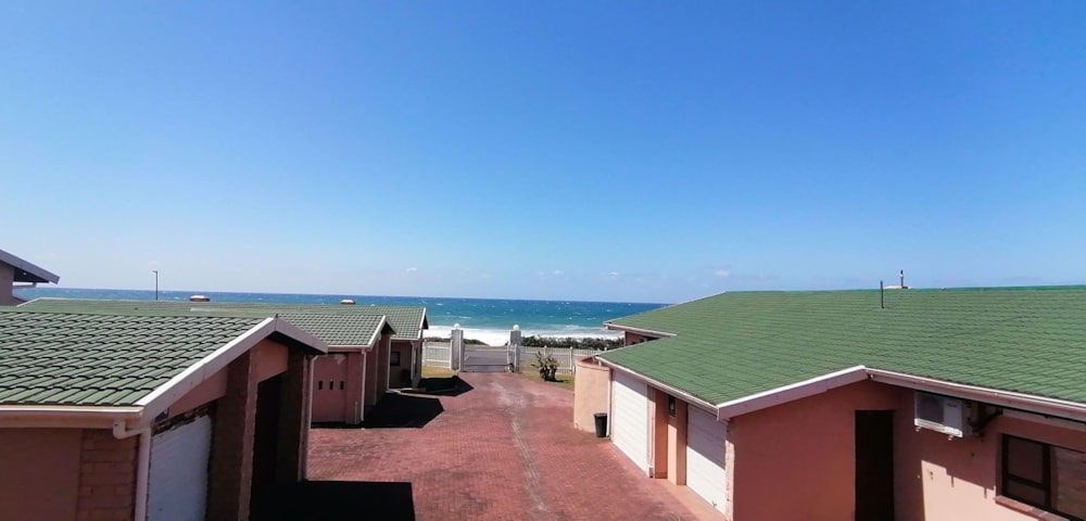 Townhouse for sale in Uvongo - 1PX1477884 Townhouse for sale in Uvongo - 1PX1477884