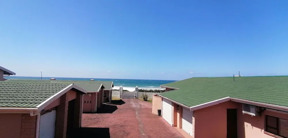 Townhouse for sale in Uvongo - 1PX1477884 Townhouse for sale in Uvongo - 1PX1477884