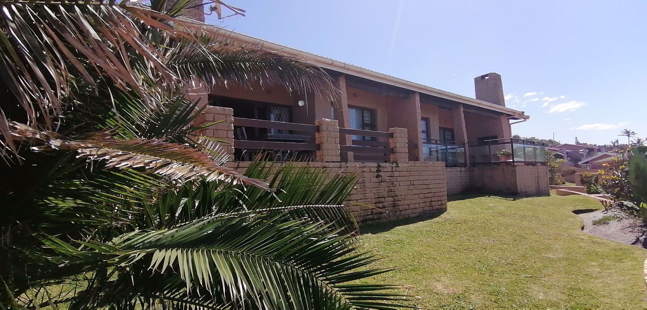 Townhouse for sale in Uvongo - 1PX1477884