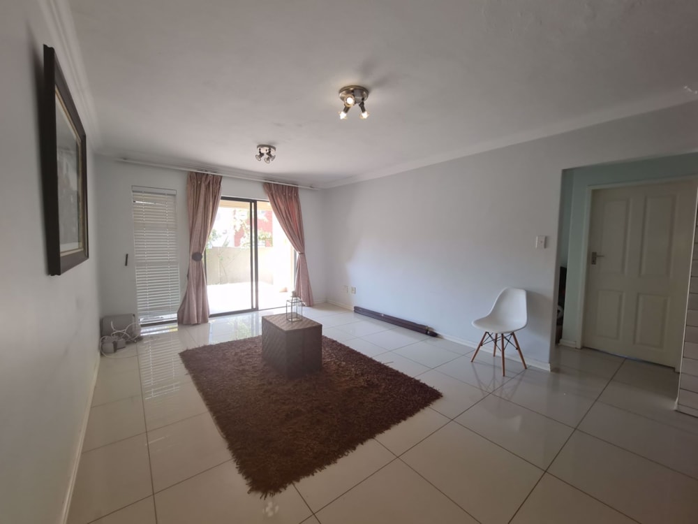 Townhouse for sale in Bendor Park - 1PS1735294 Townhouse for sale in Bendor Park - 1PS1735294