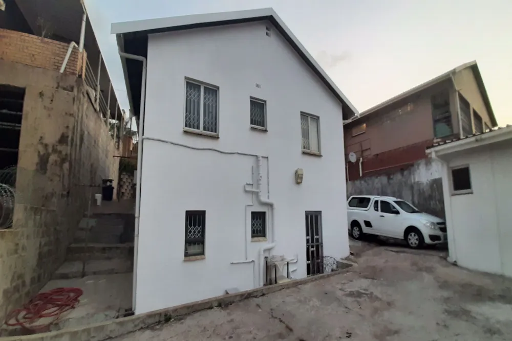 House for sale in Chatsworth, KwaZulu-Natal - 1WB1700207