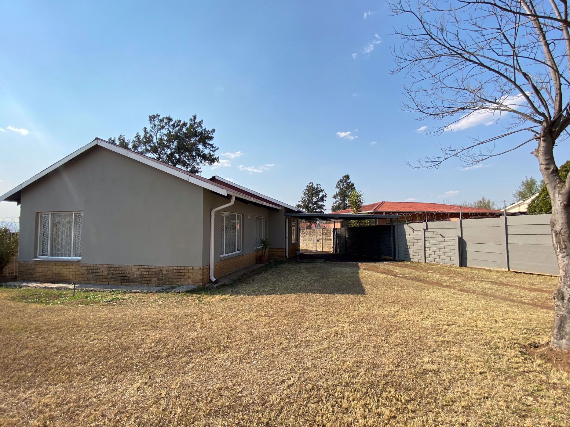 House for sale in Richview - 1NW1543996