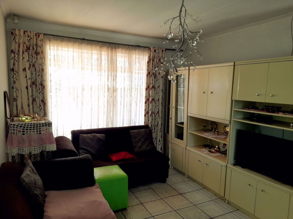 House for sale in Pine Ridge, Witbank, eMalahleni - 1WD1743867 House for sale in Pine Ridge, Witbank, eMalahleni - 1WD1743867