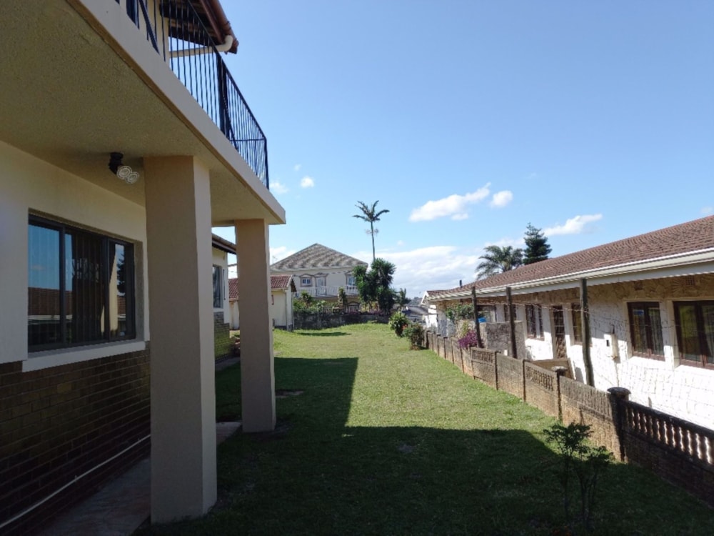 House for sale in Burlington Heights - 1WS1545855