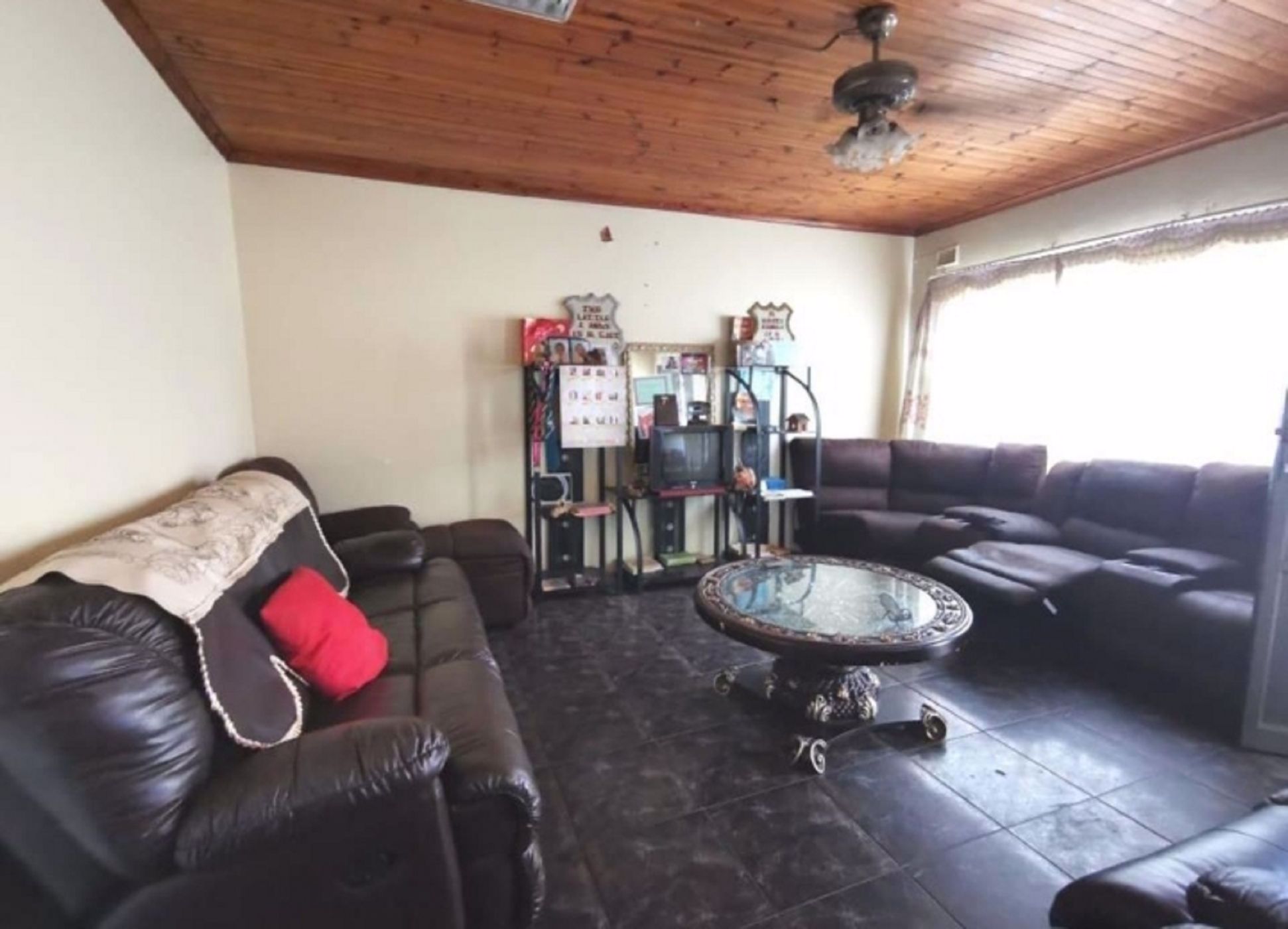 House for sale in Esikhawini - 1RY1545727