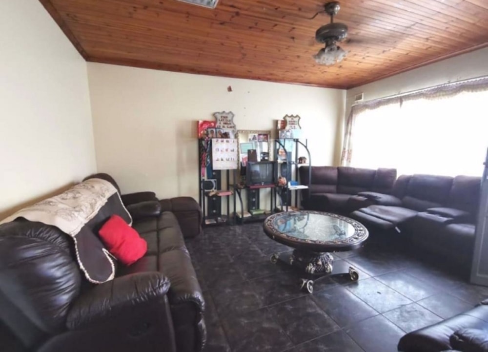 House for sale in Esikhawini - 1RY1545727 House for sale in Esikhawini - 1RY1545727