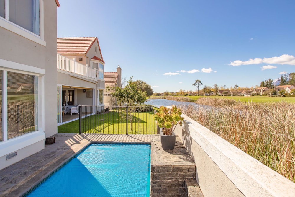 Golf estate house let in Boschenmeer Golf Estate - TKL1652542 Golf estate house let in Boschenmeer Golf Estate - TKL1652542