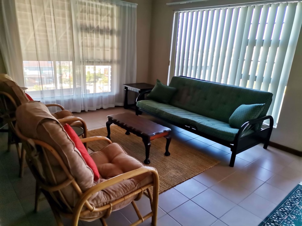 Cottage to rent in Dana Bay - 1MB1741709