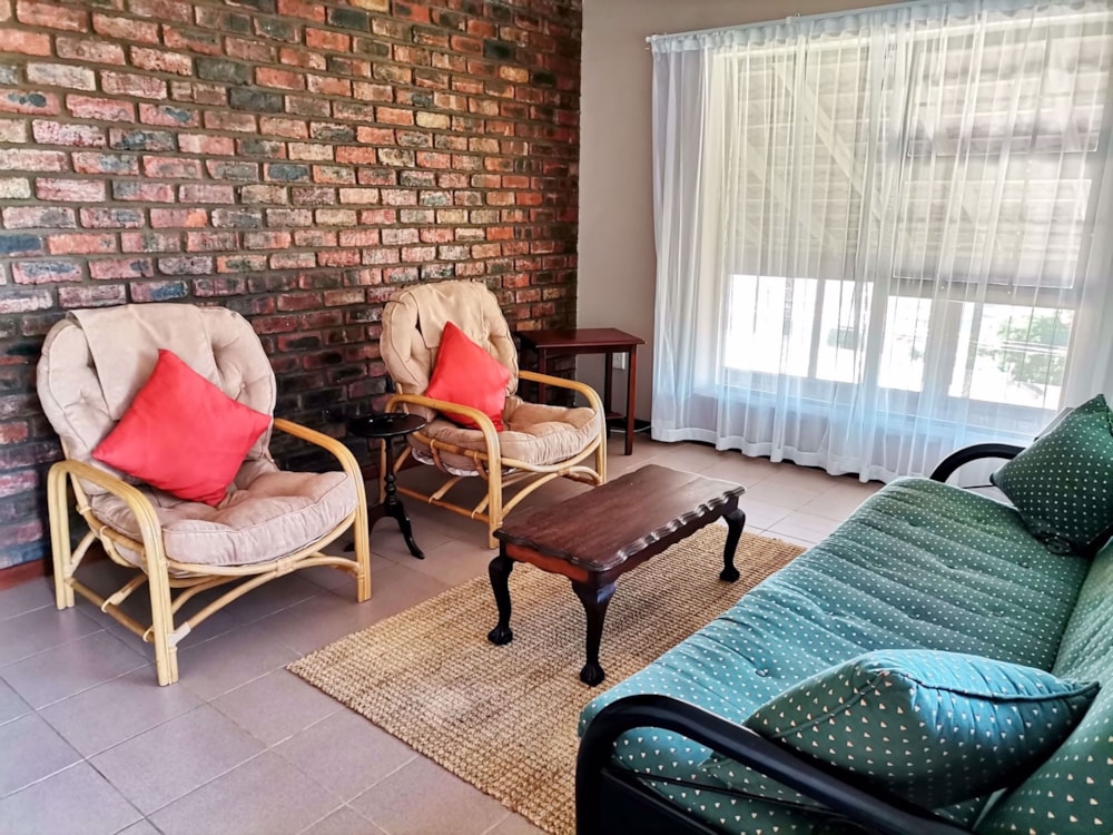 Cottage to rent in Dana Bay - 1MB1741709