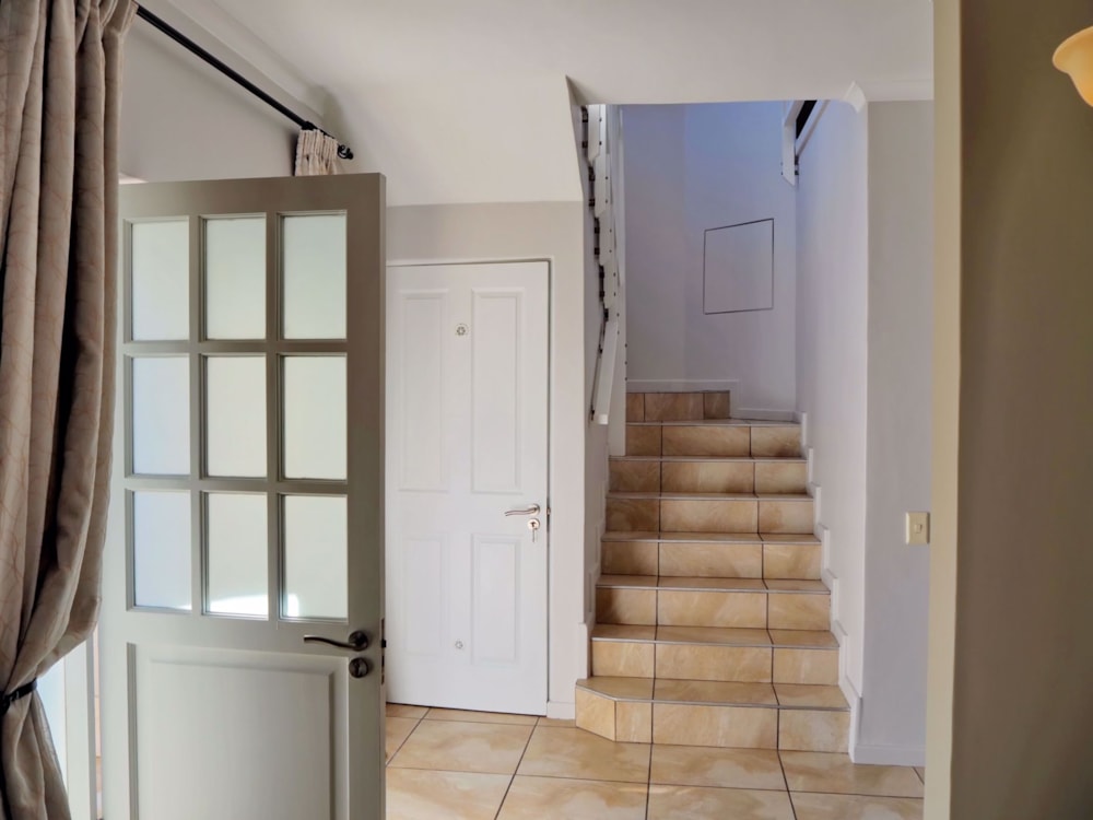 Penthouse apartment for sale in Pinnacle Point Golf Estate - 1MB1281120