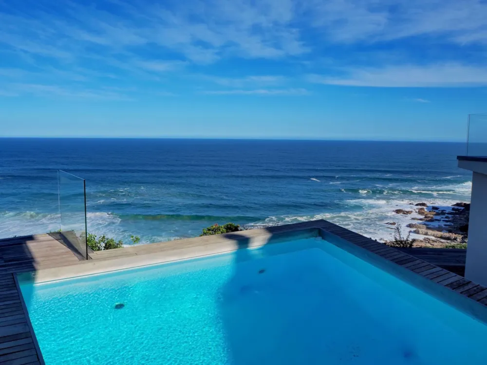 House for sale in Pinnacle Point Golf Estate - 1MB1298743