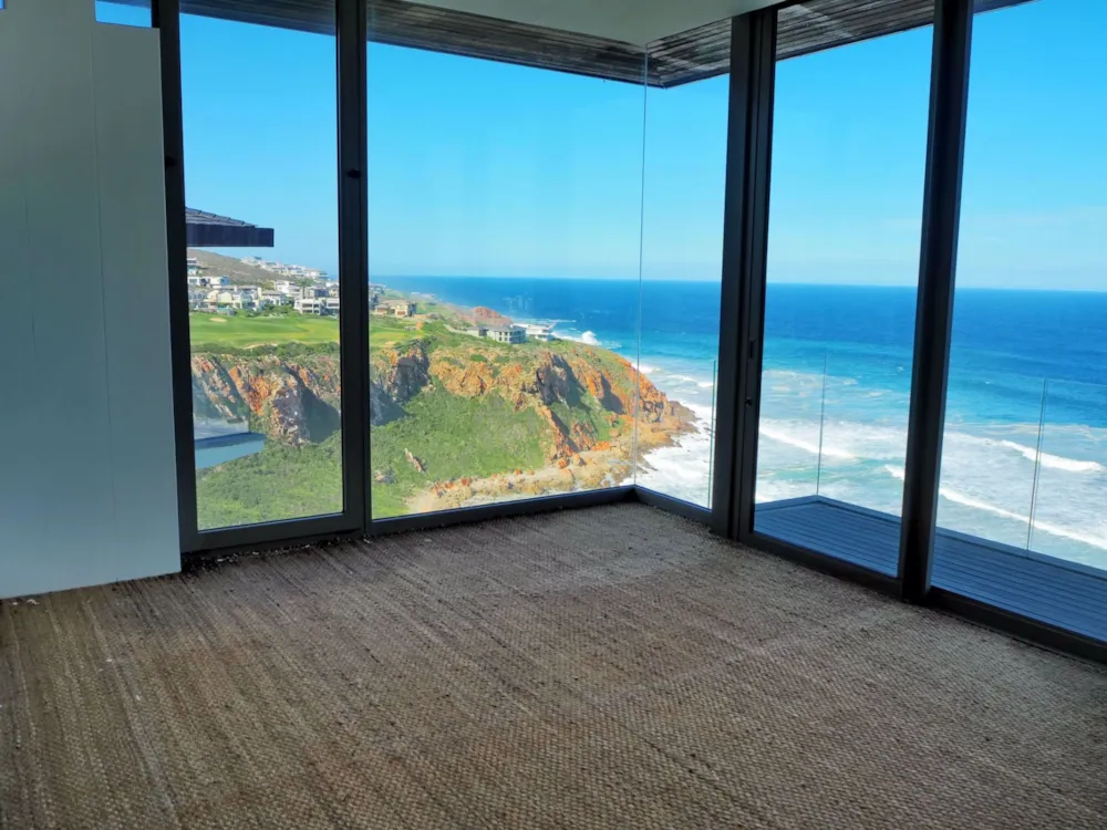 House for sale in Pinnacle Point Golf Estate - 1MB1298744
