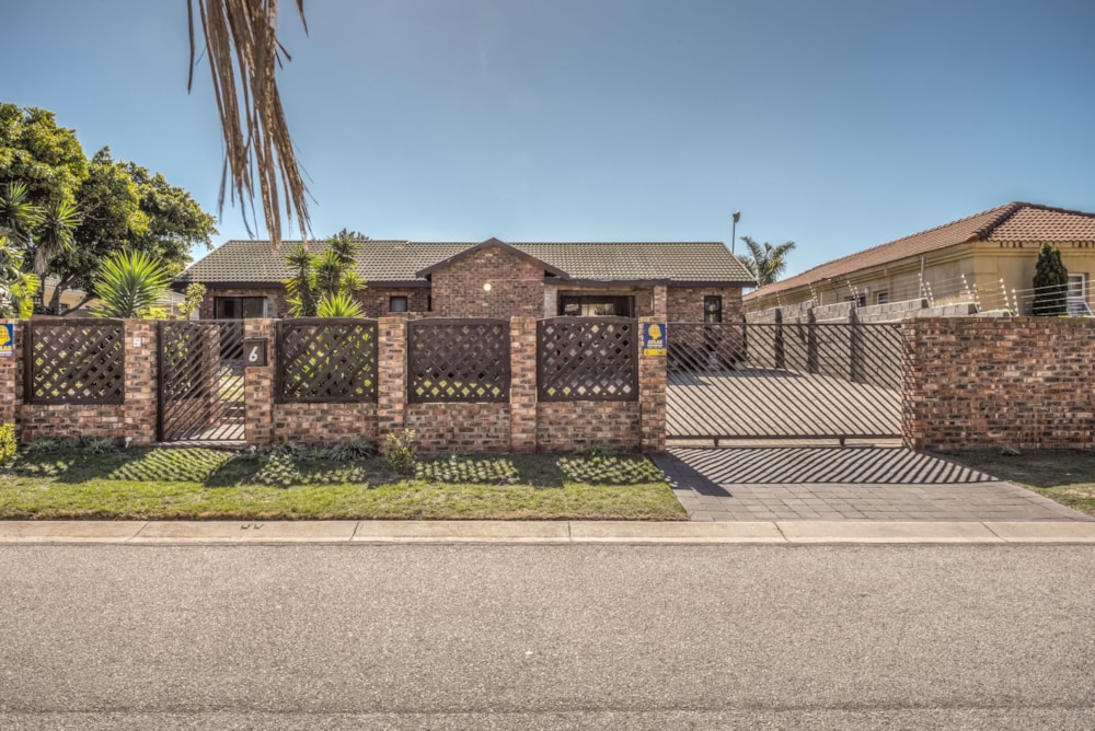 Single-storey house for sale in Summerstrand - 1PLZ1545032