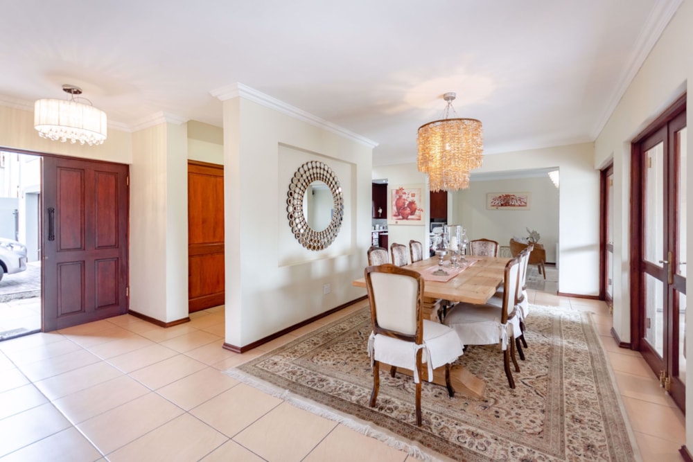 Double-storey cluster for sale in Honeydew Ridge - RAN1547113 Double-storey cluster for sale in Honeydew Ridge - RAN1547113