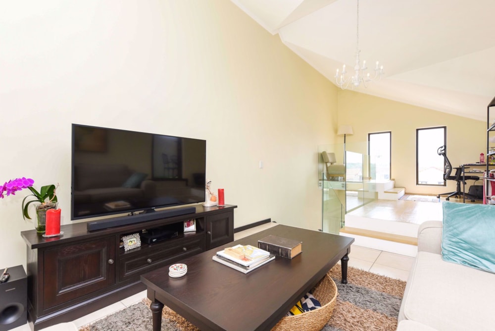 Apartment for sale in Lonehill - FW1717350 Apartment for sale in Lonehill - FW1717350