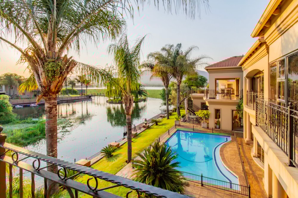 House for sale in Westlake, Hartbeespoort - 1HR1709767