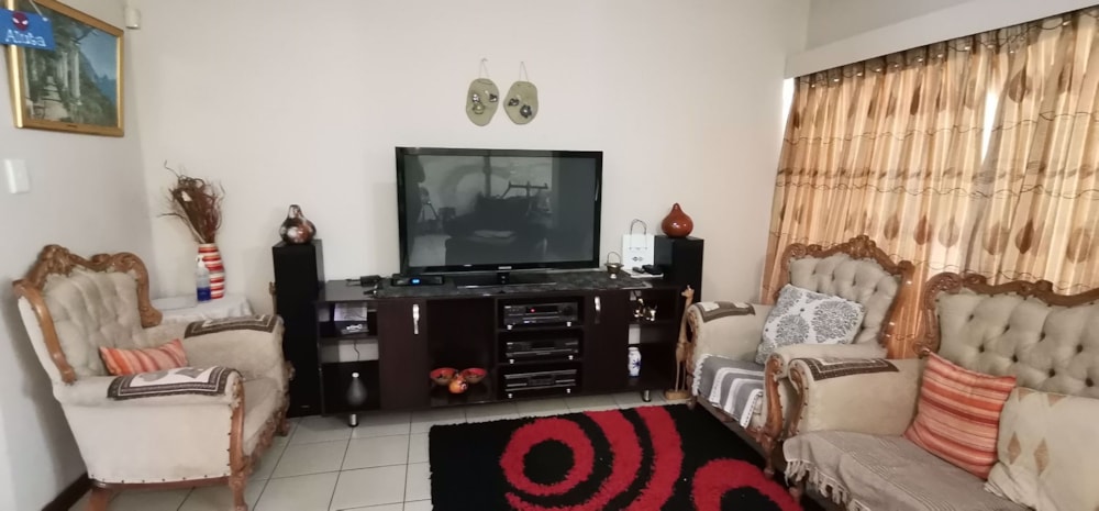 Apartment for sale in King Williams Town (Qonce) - 1MH1547003 Apartment for sale in King Williams Town (Qonce) - 1MH1547003
