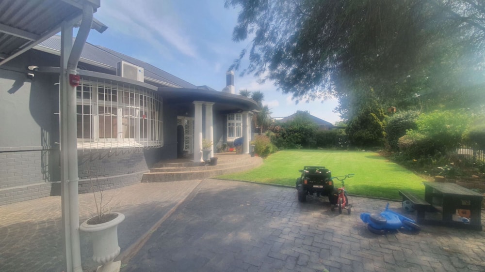 House for sale in Brakpan Central - 1BJ1577365