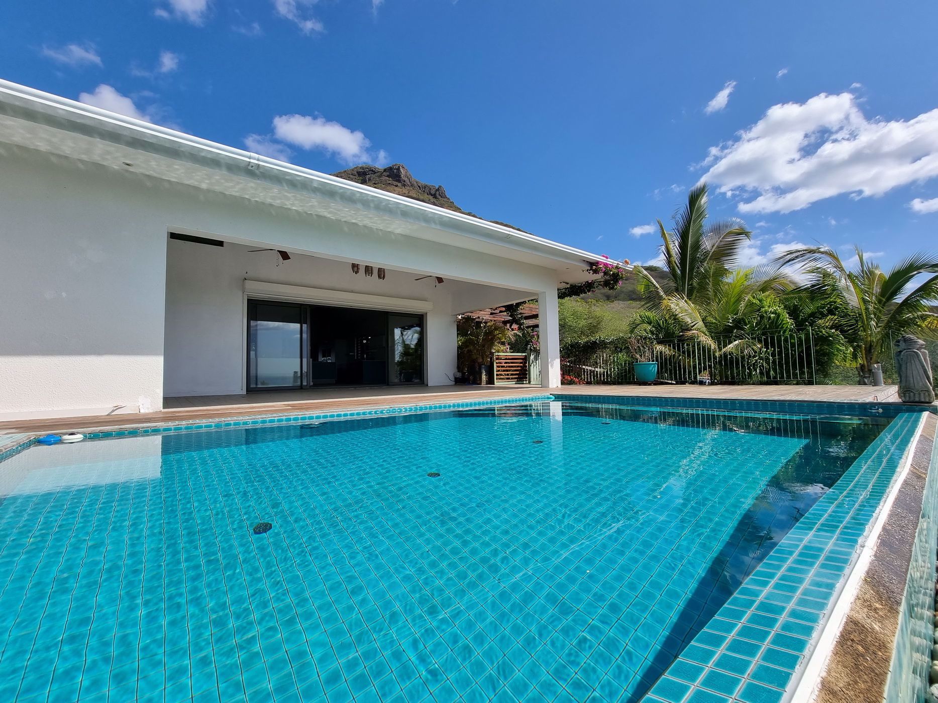 House for sale in Les Hauts de Tamarin, Mauritius - MPR1547137