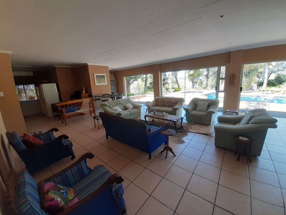 Smallholding for sale in Lushof A H - 1TA1548000