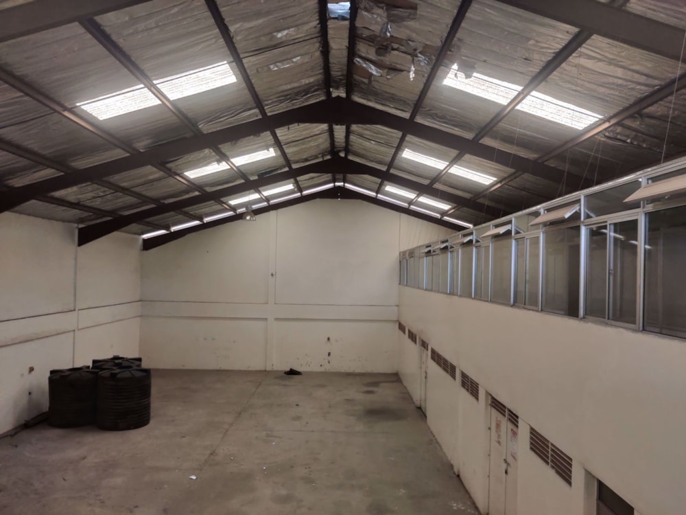 Commercial industrial property to rent in Ruaraka, Kenya - 3KE1549532 Commercial industrial property to rent in Ruaraka, Kenya - 3KE1549532