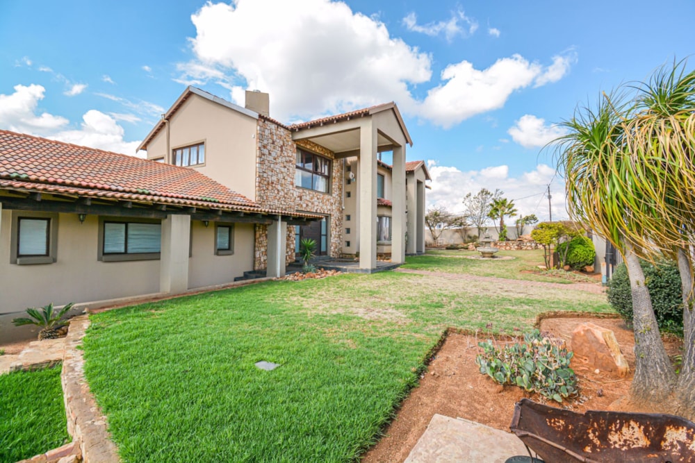 Double-storey house for sale in Bronkhorstbaai - PRN1547677