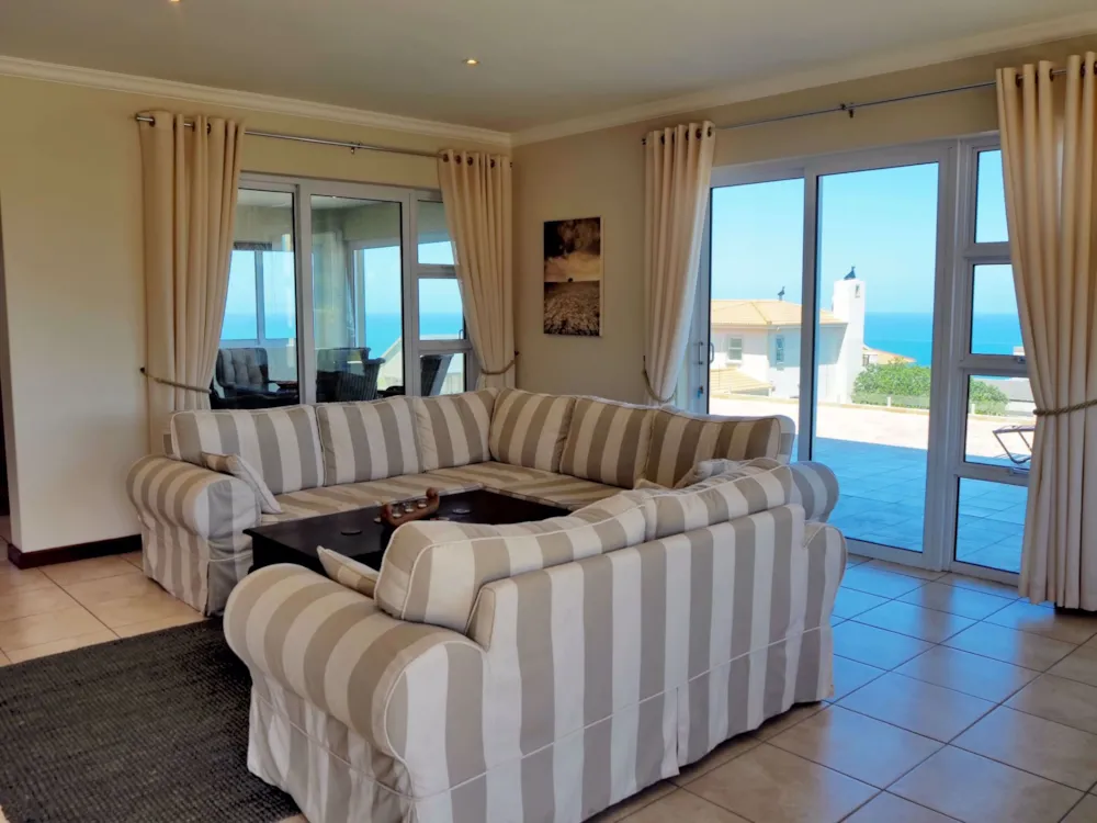 Double-storey house for sale in Pinnacle Point Golf Estate - 1MB1296314