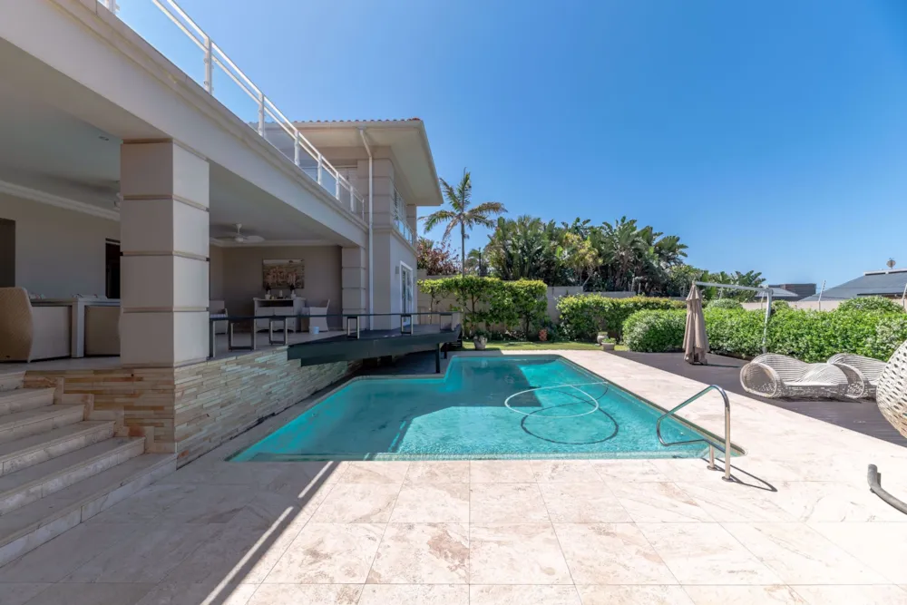 House for sale in uMhlanga Rocks - 1ND1663599 House for sale in uMhlanga Rocks - 1ND1663599