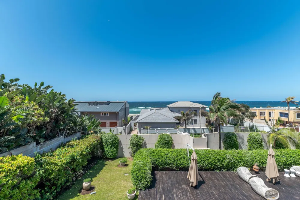 House for sale in uMhlanga Rocks - 1ND1663599 House for sale in uMhlanga Rocks - 1ND1663599