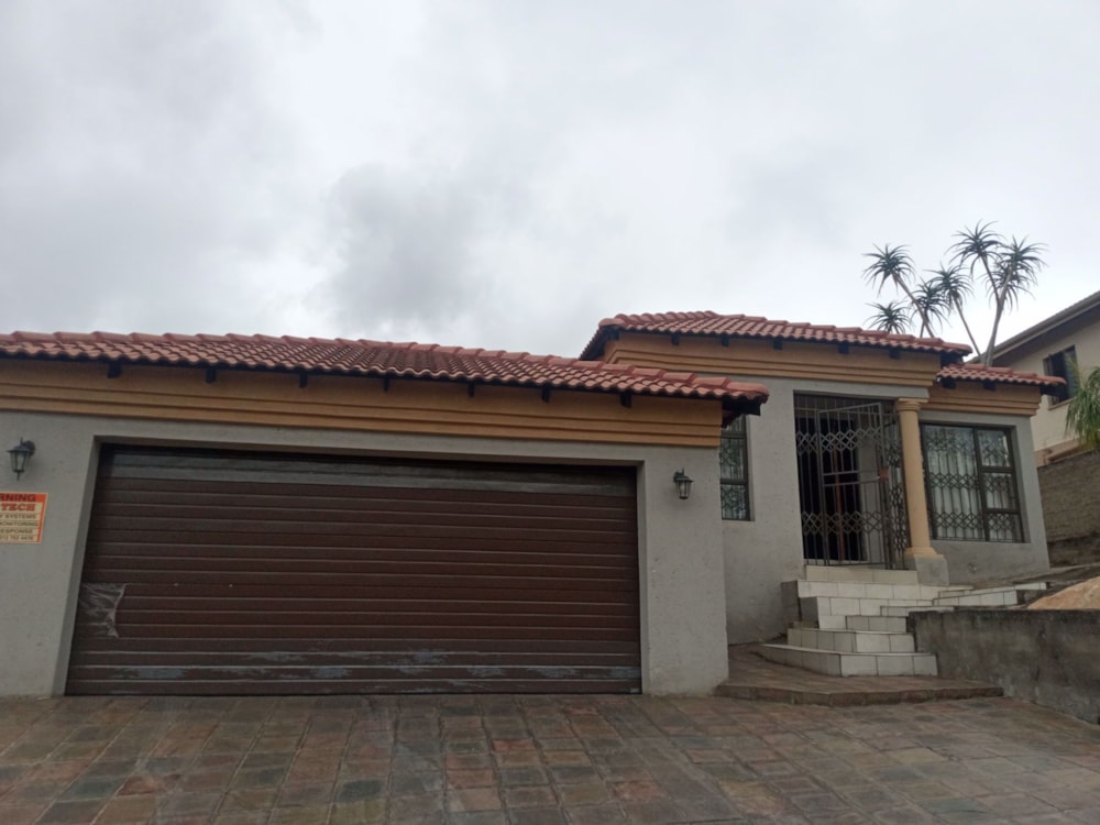 House for sale in Stonehenge - 1NS1553168 House for sale in Stonehenge - 1NS1553168