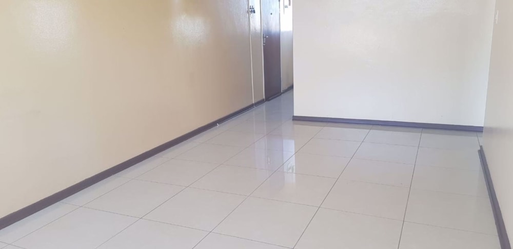 Townhouse for sale in Westdene, Bloemfontein - 1BX1656185