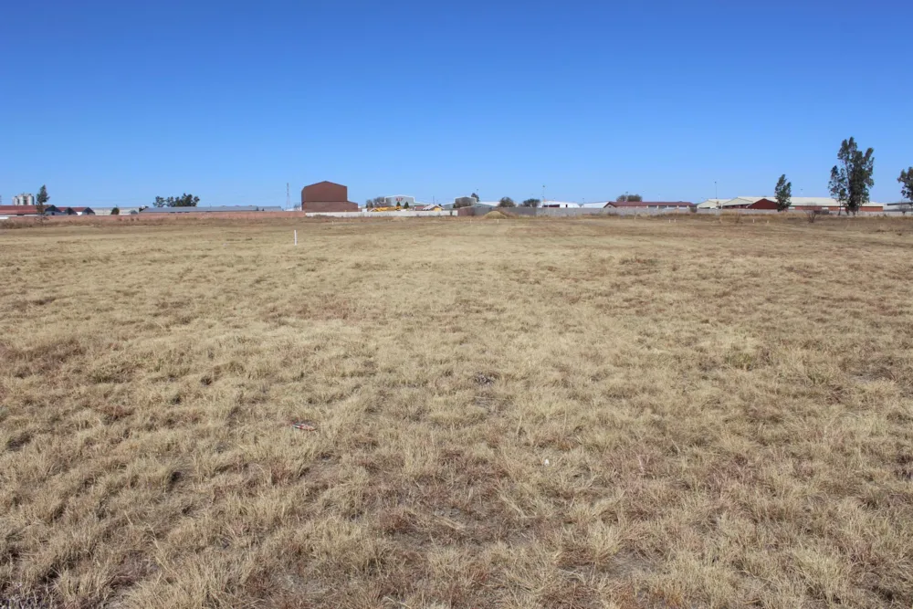 Commercial vacant land for sale in Riverside Industrial - 1NW1552438 Commercial vacant land for sale in Riverside Industrial - 1NW1552438