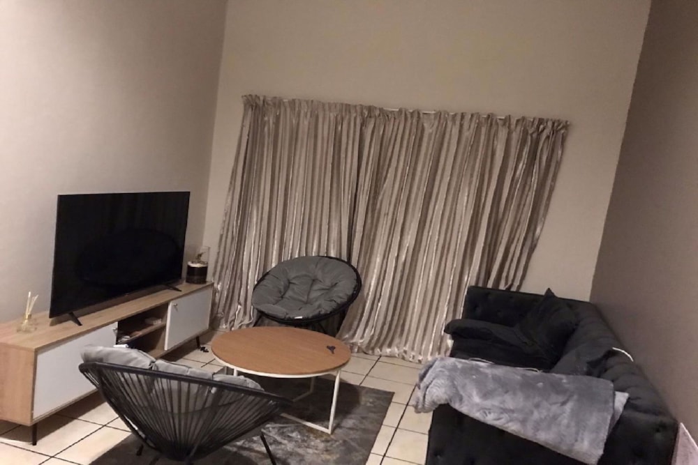 Apartment let in Nelspruit (Mbombela) - 1NS1708953