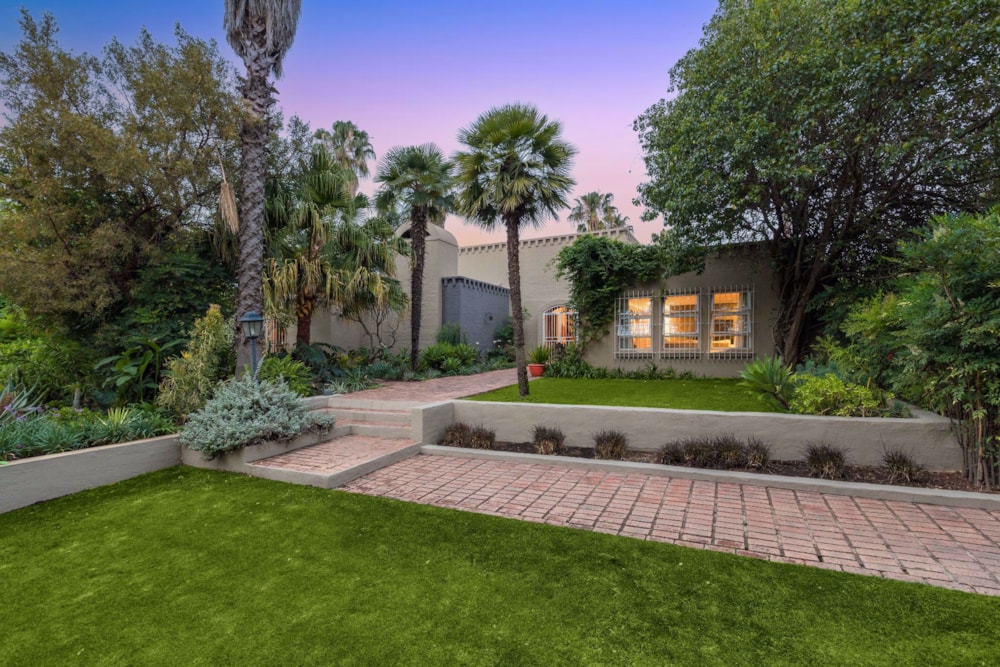 House for sale in Sunninghill Gardens - FW1712092 House for sale in Sunninghill Gardens - FW1712092