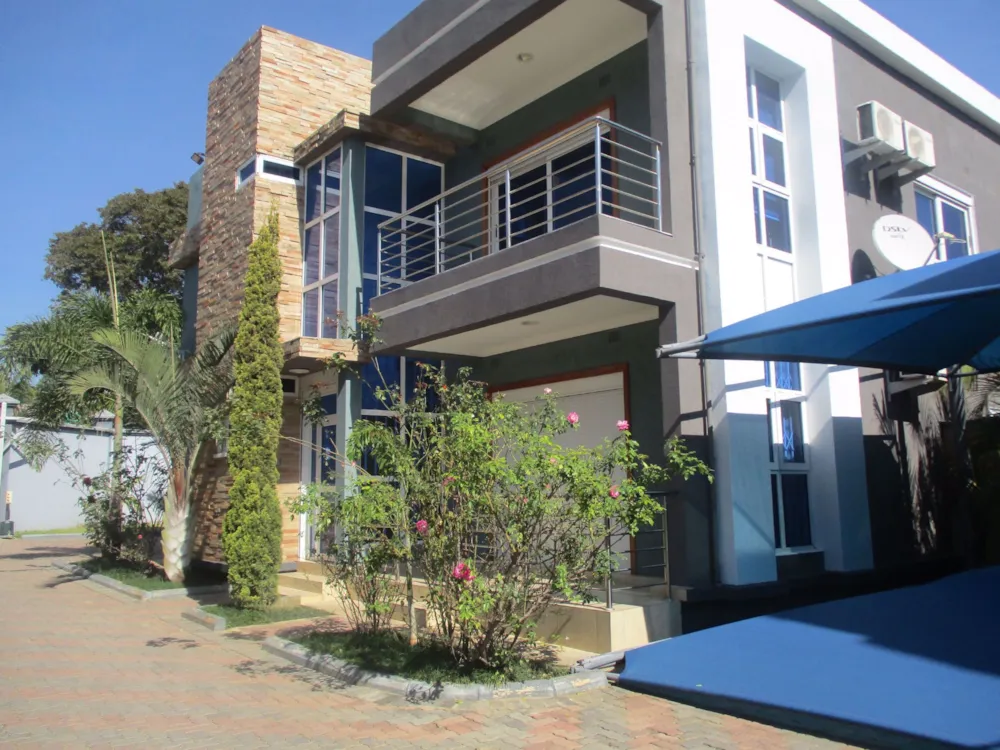 Townhouse to rent in Rhodespark, Zambia - 3ZA1551985 Townhouse to rent in Rhodespark, Zambia - 3ZA1551985