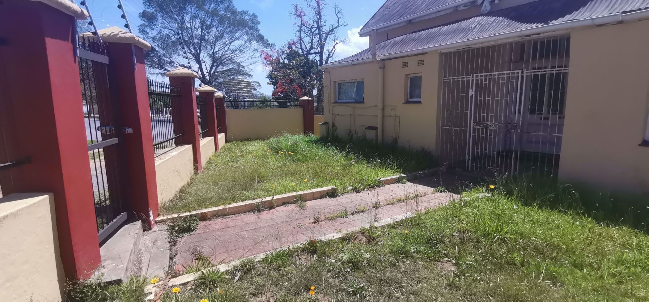 Residential complex for sale in King Williams Town (Qonce) - 1MH1551242